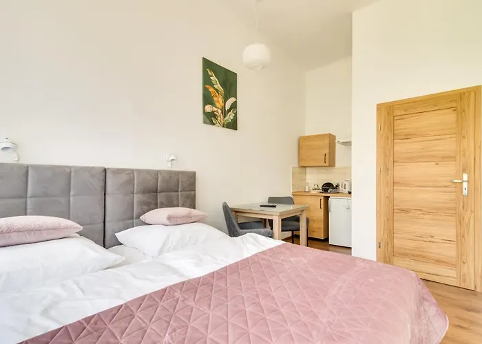 Lider בית הארחה 3*